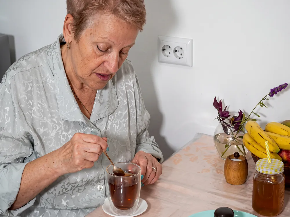 Brewing CardioSlim Tea as an evening ritual